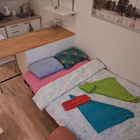 דירה Rainbow House *